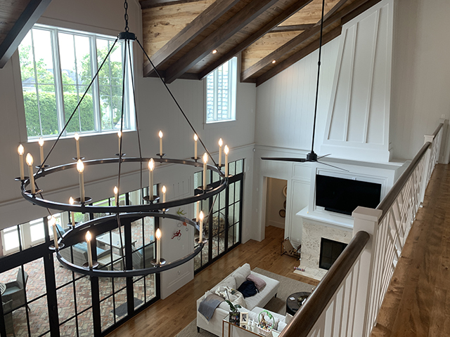 Interior 5